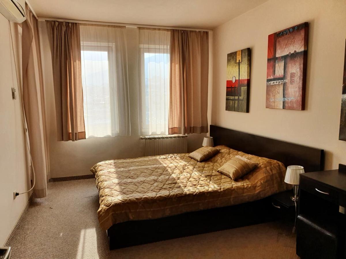 Spacious And Cosy Apartment In Bansko Royal Towers Complex Εξωτερικό φωτογραφία
